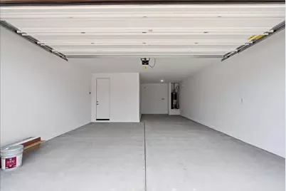 25520 N 75th Lane, Peoria, AZ 85383 - Photo 5