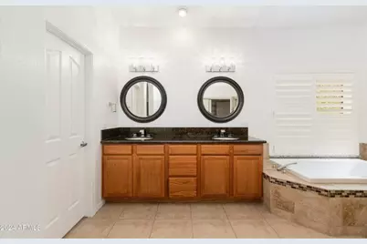 3350 S Oleander Drive, Chandler, AZ 85248 - Photo 15