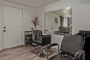 5002 W Bethany Home Rd, Glendale, AZ 85301 - Photo 9