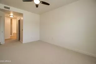 5450 E Deer Valley Dr, Phoenix, AZ 85054 - Photo 15