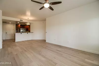 5450 E Deer Valley Drive #Unit 3012, Phoenix, AZ 85054 - Photo 11