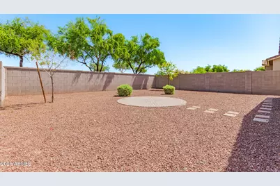 476 W Honey Locust Avenue, San Tan Valley, AZ 85140 - Photo 35