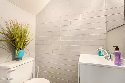 8532 E Portland Street, Scottsdale, AZ 85257 - Photo 13