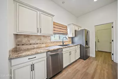 8094 W Zoe Ella Way, Peoria, AZ 85382 - Photo 7