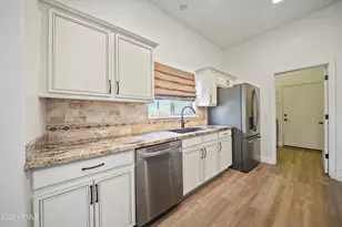 8094 W Zoe Ella Way, Peoria, AZ 85382 - Photo 7