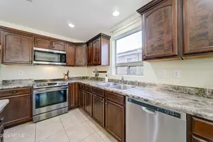 4192 E Bonanza Rd, Gilbert, AZ 85297 - Photo 7