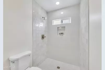 4246 N 10th Place, Phoenix, AZ 85014 - Photo 17