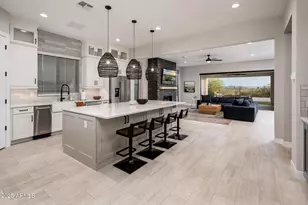 6615 E Libby St, Phoenix, AZ 85054 - Photo 1