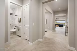 6615 E Libby St, Phoenix, AZ 85054 - Photo 3