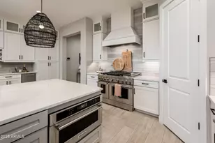 6615 E Libby St, Phoenix, AZ 85054 - Photo 13