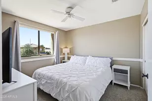 3326 E Hononegh Dr, Phoenix, AZ 85050 - Photo 23