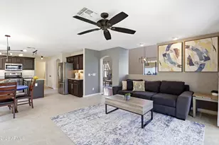 3326 E Hononegh Dr, Phoenix, AZ 85050 - Photo 3
