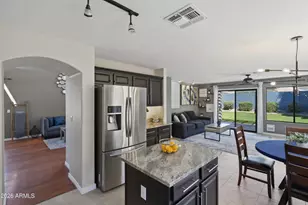 3326 E Hononegh Dr, Phoenix, AZ 85050 - Photo 13