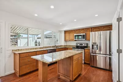 5111 N 83rd Street, Scottsdale, AZ 85250 - Photo 7