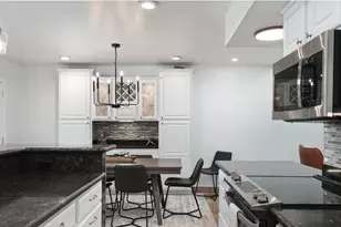 8620 E San Miguel Ave, Scottsdale, AZ 85250 - Photo 13