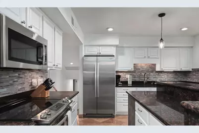 8620 E San Miguel Avenue, Scottsdale, AZ 85250 - Photo 11