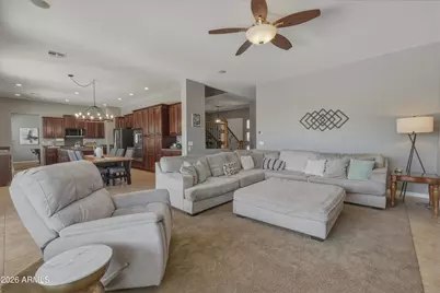 393 W Remington Drive, Chandler, AZ 85286 - Photo 9