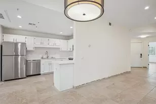 15050 N Thompson Peak Pkwy, Scottsdale, AZ 85260 - Photo 11