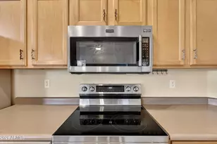 14871 W Watson Ln, Surprise, AZ 85379 - Photo 17