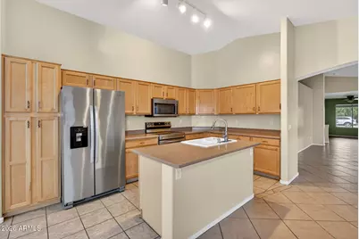 14871 W Watson Lane, Surprise, AZ 85379 - Photo 13