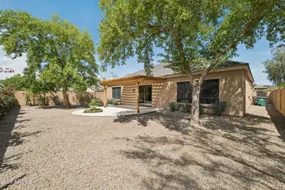 16195 W Glenrosa Avenue, Goodyear, AZ 85395 - Photo 37