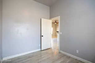 9461 W Kramer Pl, Arizona City, AZ 85123 - Photo 17