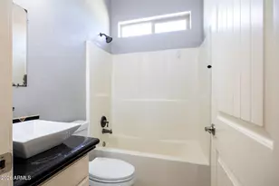 9461 W Kramer Pl, Arizona City, AZ 85123 - Photo 27