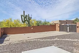 47012 N New River Rd, New River, AZ 85087 - Photo 43
