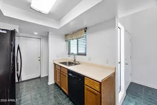 614 S Rio Dr, Chandler, AZ 85225 - Photo 15