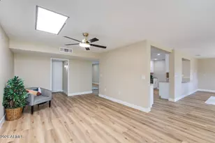 10303 W Bright Angel Cir, Sun City, AZ 85351 - Photo 9