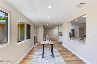 10303 W Bright Angel Cir, Sun City, AZ 85351 - Photo 11