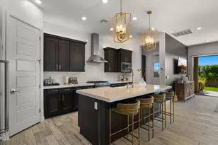 21514 N 58th St, Phoenix, AZ 85054 - Photo 7