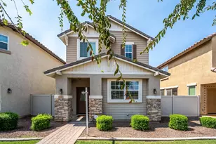 1055 S Reber Ave, Gilbert, AZ 85296 - Photo 1