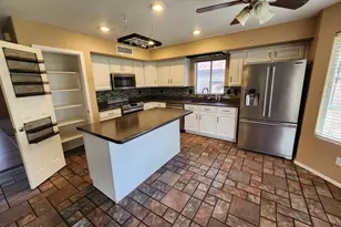 91 S Ash Dr, Chandler, AZ 85224 - Photo 17