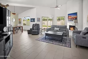 8330 E San Bernardo Dr, Scottsdale, AZ 85258 - Photo 9