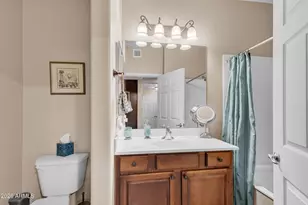 5450 E Deer Valley Dr E, Phoenix, AZ 85054 - Photo 17