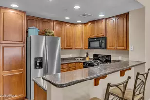 5450 E Deer Valley Dr E, Phoenix, AZ 85054 - Photo 13