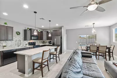 8407 N 61st Drive, Glendale, AZ 85302 - Photo 5