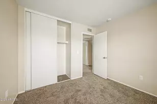 2415 W Greenway Rd, Phoenix, AZ 85023 - Photo 19