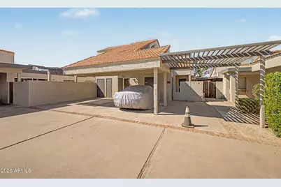 2415 W Greenway Road #3, Phoenix, AZ 85023 - Photo 1