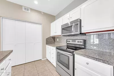 11333 N 92nd Street #1034, Scottsdale, AZ 85260 - Photo 9