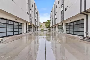 325 E Coronado Rd, Phoenix, AZ 85004 - Photo 3