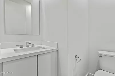 325 E Coronado Road #Unit 8, Phoenix, AZ 85004 - Photo 19