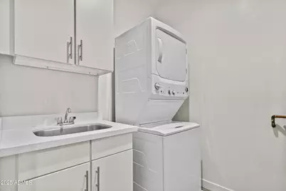 325 E Coronado Road #Unit 8, Phoenix, AZ 85004 - Photo 25