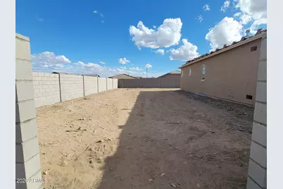 19925 W Mulberry Drive, Buckeye, AZ 85396 - Photo 3
