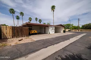 755 N Stewart, Mesa, AZ 85201 - Photo 17