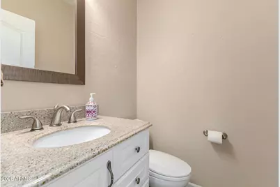 7025 E Carriage Trails Drive, Scottsdale, AZ 85266 - Photo 17