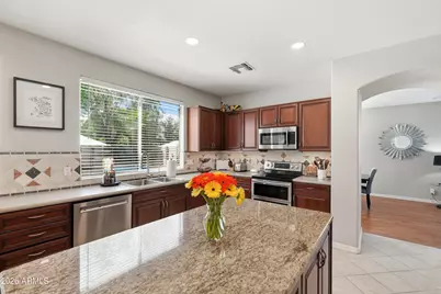 14461 W Monterey Way, Goodyear, AZ 85395 - Photo 17