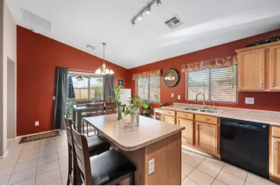 1268 S 238th Lane, Buckeye, AZ 85326 - Photo 11