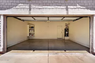 5041 W Escuda Dr, Glendale, AZ 85308 - Photo 27
